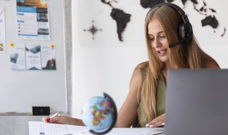 Traducere din engleza in romana: ce influenta are in dezvoltarea abilitatilor de comunicare si dezvoltarea vocabularului