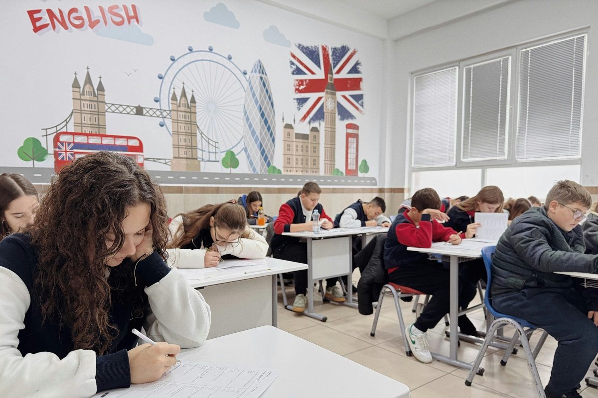 scoala in engleza, scoli in engleza